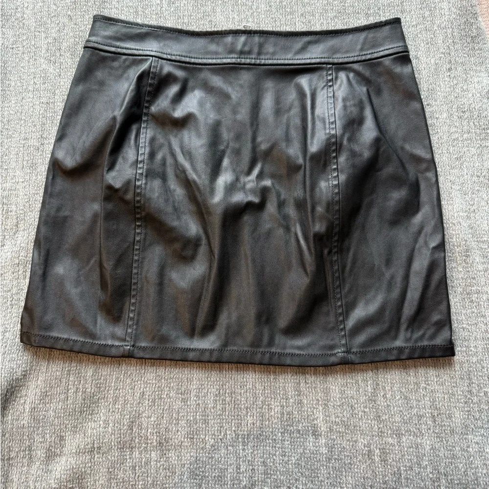 Express Black Mini Vegan Leather Skirt with Zipper Accents